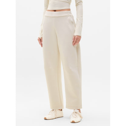 Women's Form Knit Mid Rise Barrel Pant