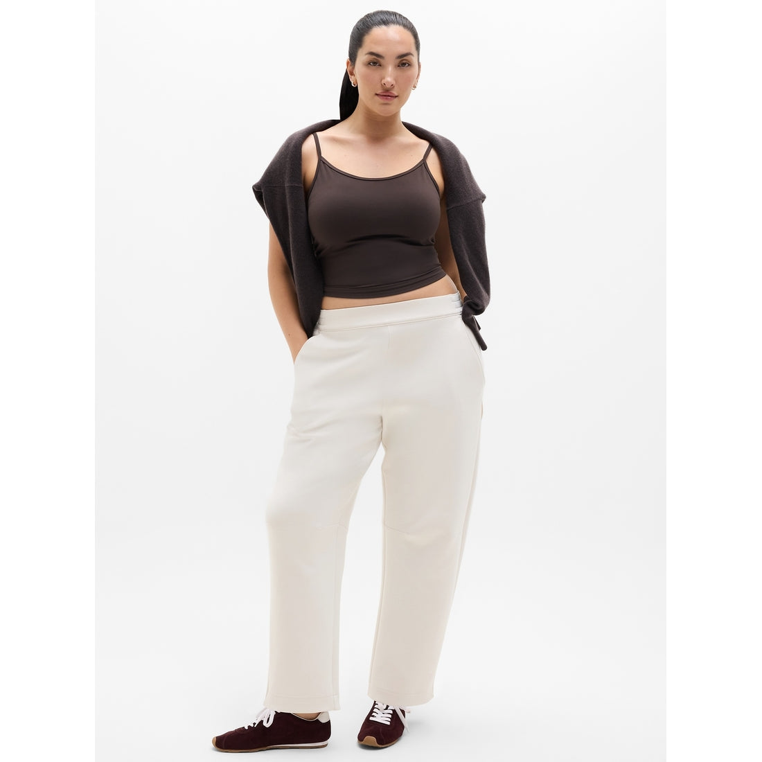 Women's Form Knit Mid Rise Barrel Pant