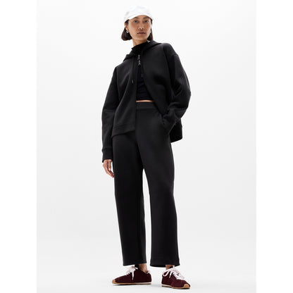 Women's Form Knit Mid Rise Barrel Pant