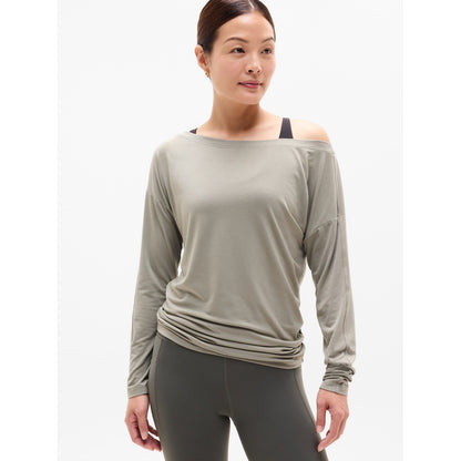 Women's Move With Ease Off The Shoulder Top