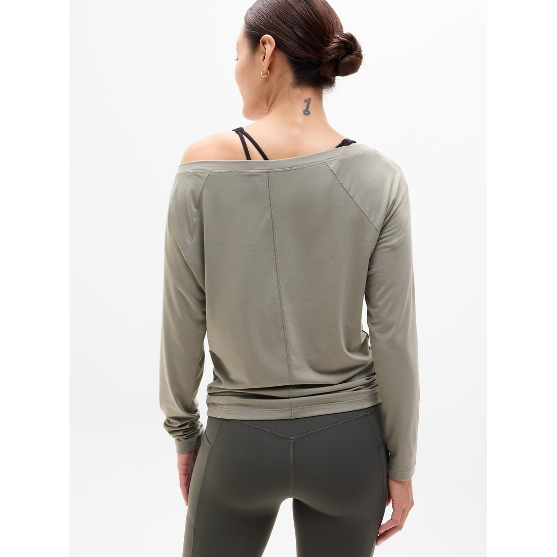 Women's Move With Ease Off The Shoulder Top