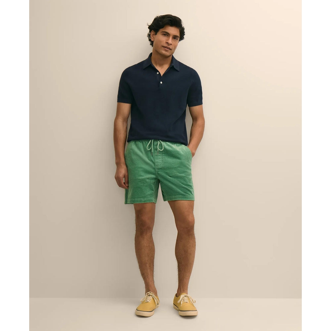 6" Friday Shorts in 8-Wale Cotton Corduroy