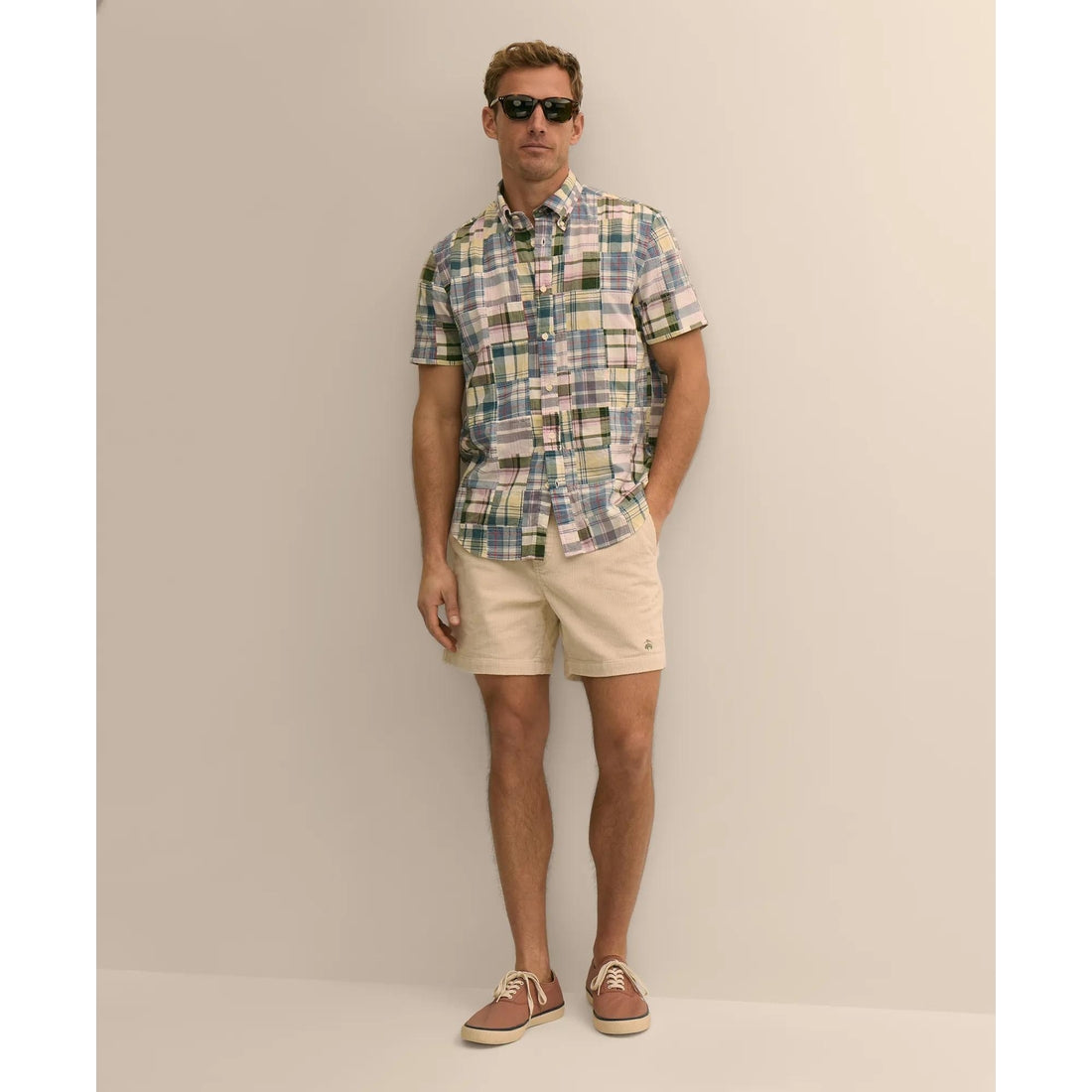 6" Friday Shorts in 8-Wale Cotton Corduroy