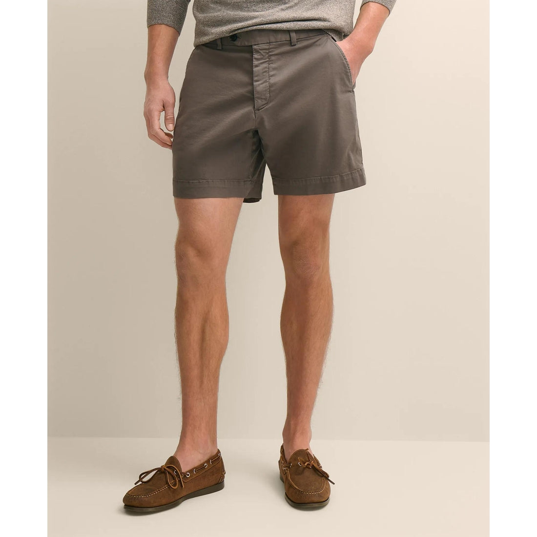 The 7" Friday Chino Short