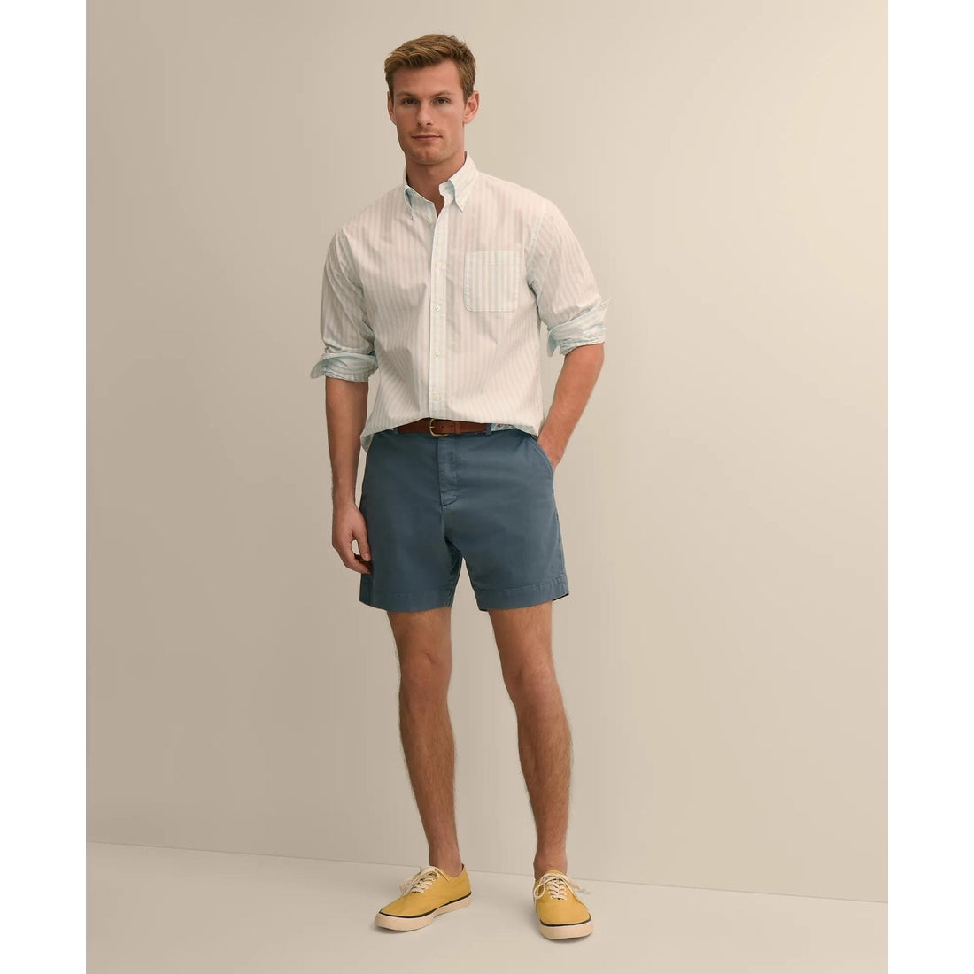 The 7" Friday Chino Short
