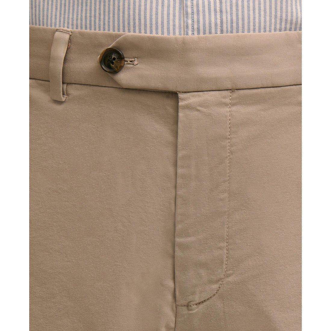 The 7" Friday Chino Short