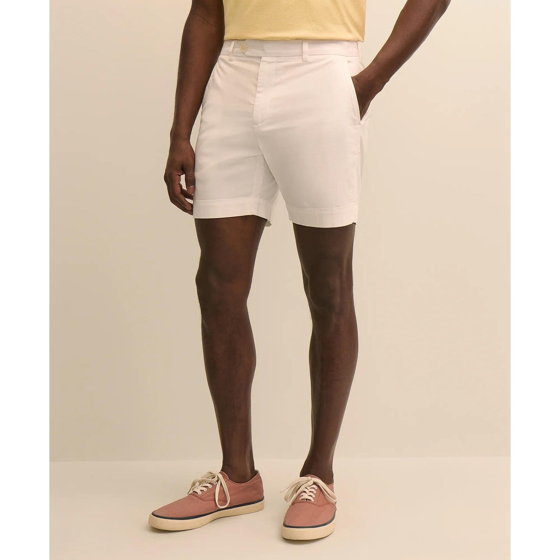 The 7" Friday Chino Short
