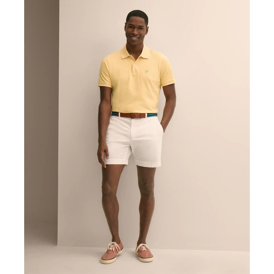 The 7" Friday Chino Short