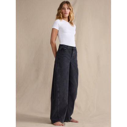 Women's High-Rise Loose Barrel Jean