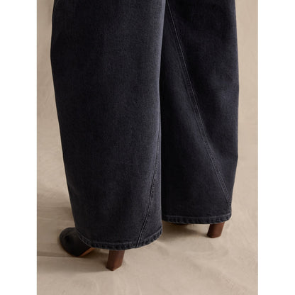 Women's High-Rise Loose Barrel Jean