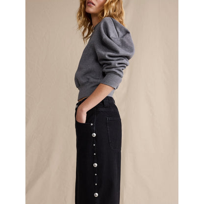 Women's Low-Rise Loose Studded Ankle Jean