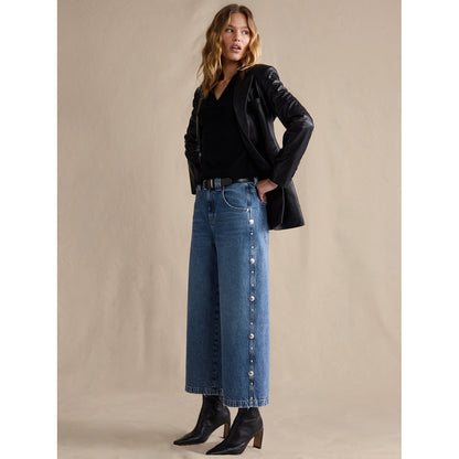 Women's Low-Rise Loose Studded Ankle Jean