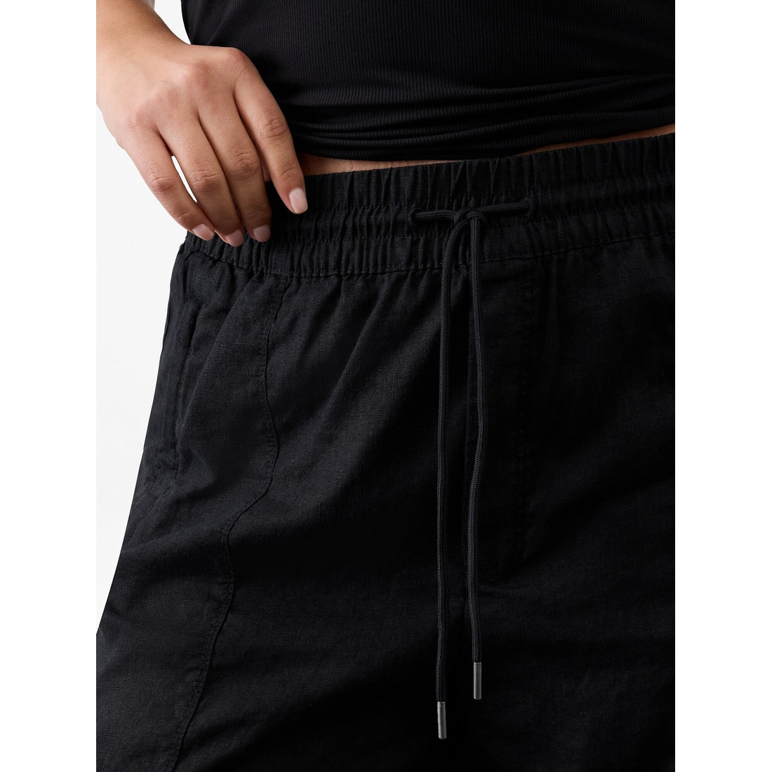 Women's Retreat Linen Mid Rise 4" Short