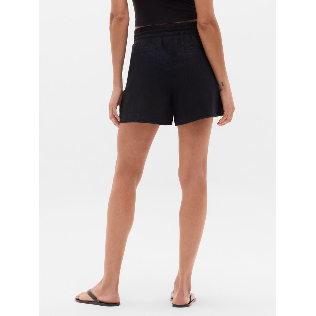 Women's Retreat Linen Mid Rise 4" Short