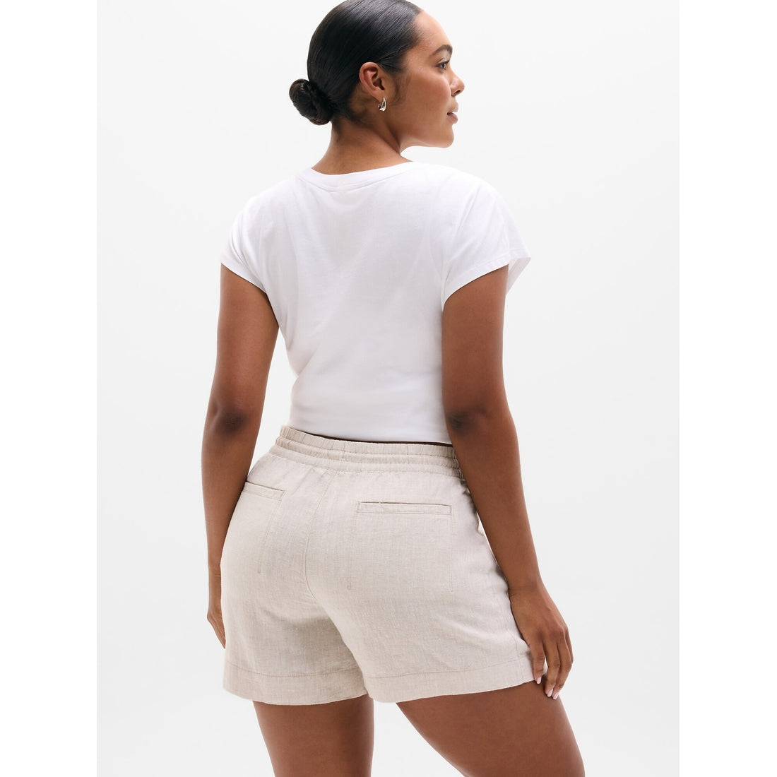 Women's Retreat Linen Mid Rise 4" Short