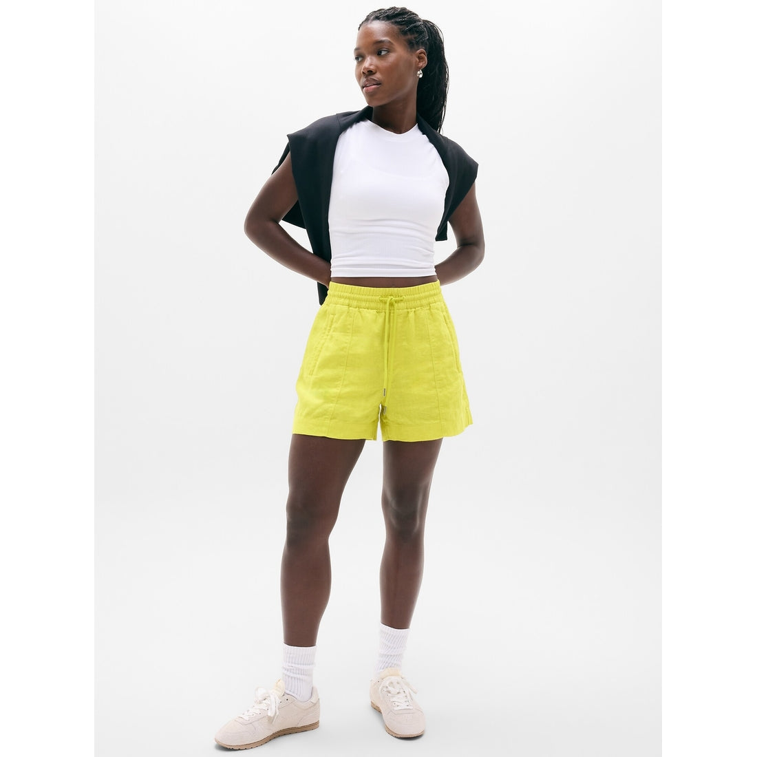 Women's Retreat Linen Mid Rise 4" Short