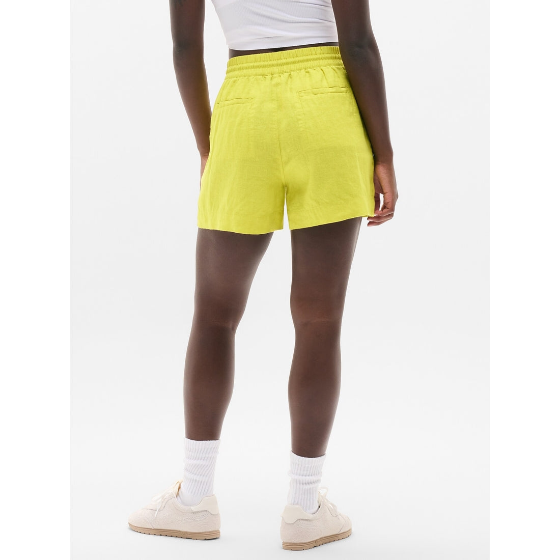 Women's Retreat Linen Mid Rise 4" Short