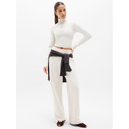 Women's Form Knit Mid Rise Straight Pant