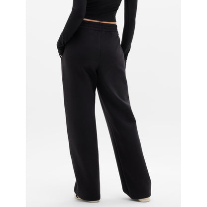 Women's Form Knit Mid Rise Straight Pant