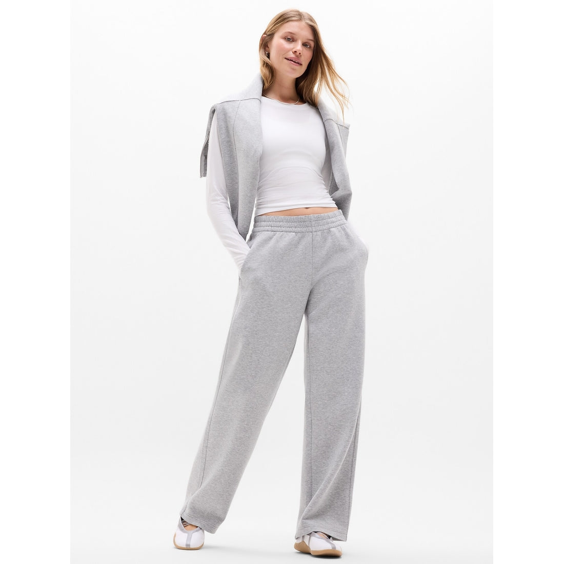 Women's Form Knit Mid Rise Straight Pant