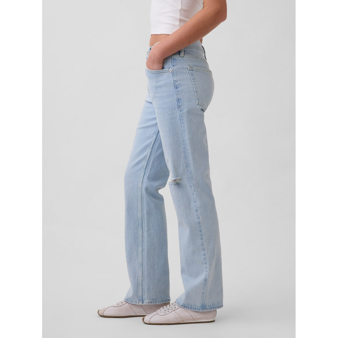 Women's Mid Rise Straight Jeans