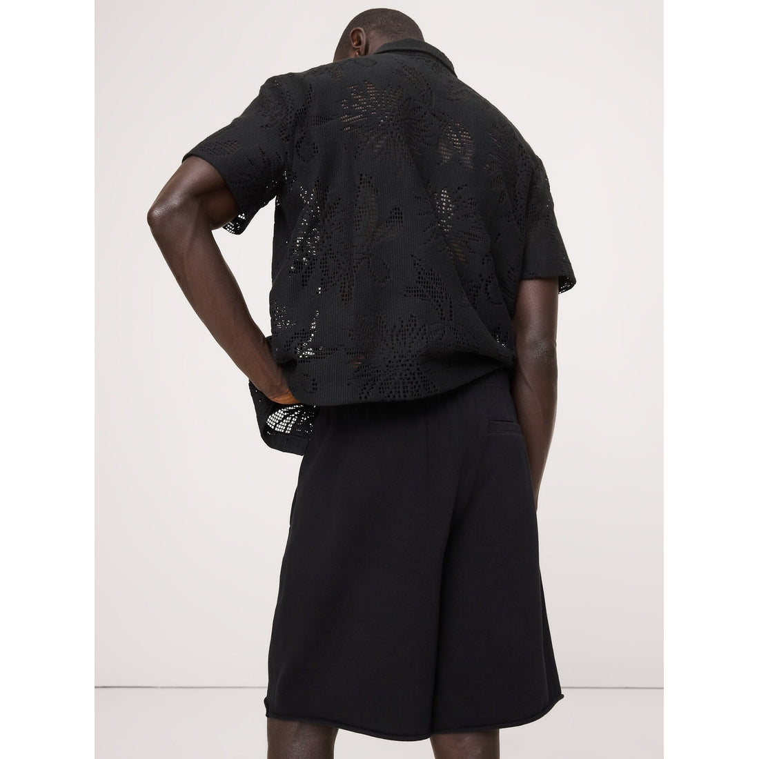 Men's Relaxed Cotton-Fleece Pleated Pull-On Short