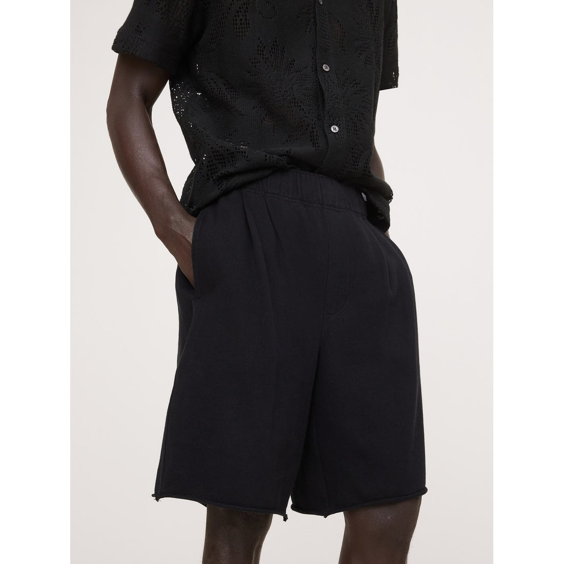 Men's Relaxed Cotton-Fleece Pleated Pull-On Short