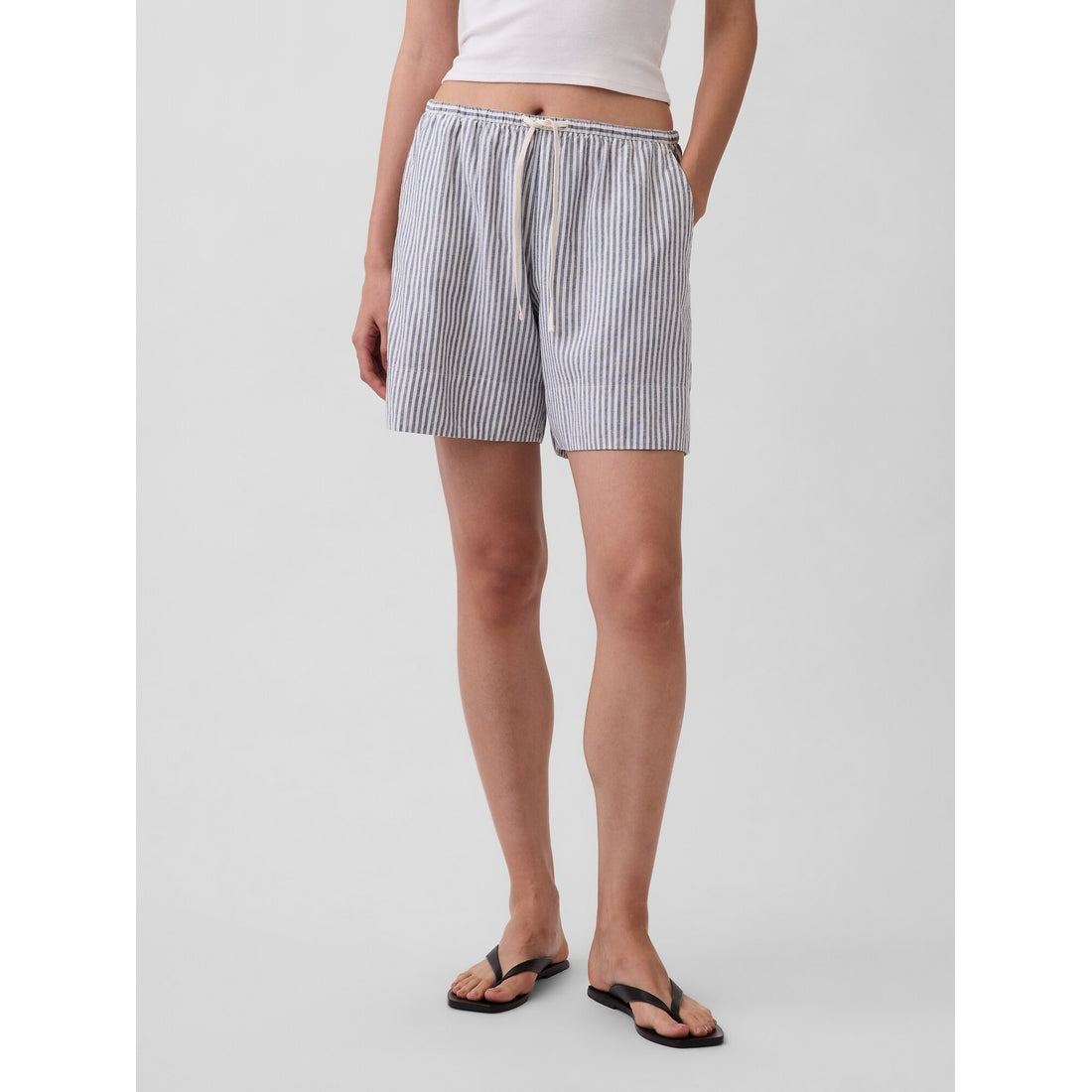 Women's 6" Linen-Blend Easy Shorts