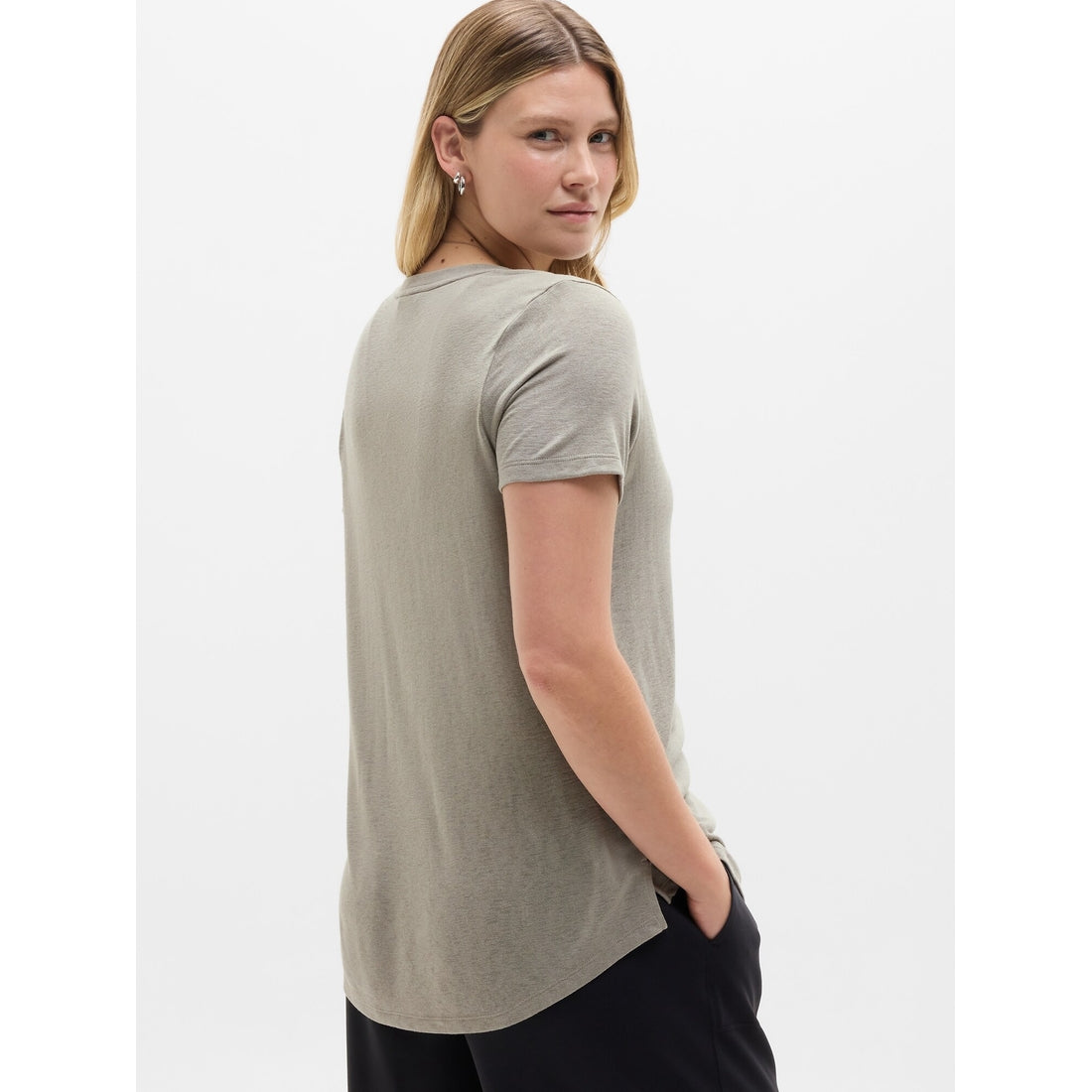 Women's Breezy Scoop V-Neck Tee