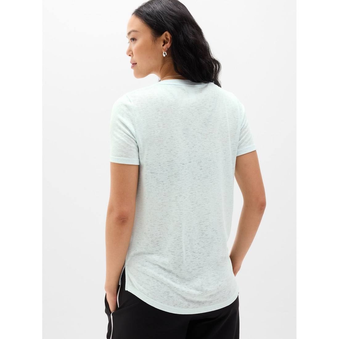 Women's Breezy Scoop V-Neck Tee