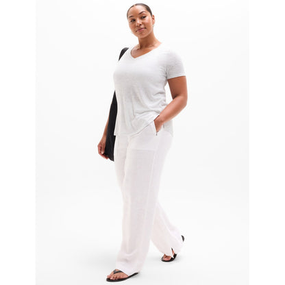 Women's Breezy Scoop V-Neck Tee