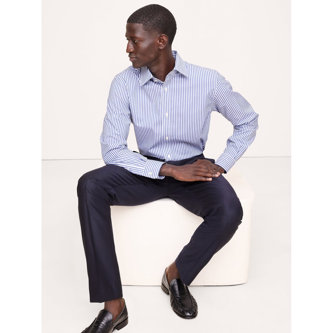 Men's Standard-Fit Wrinkle-Resistant Dress Shirt