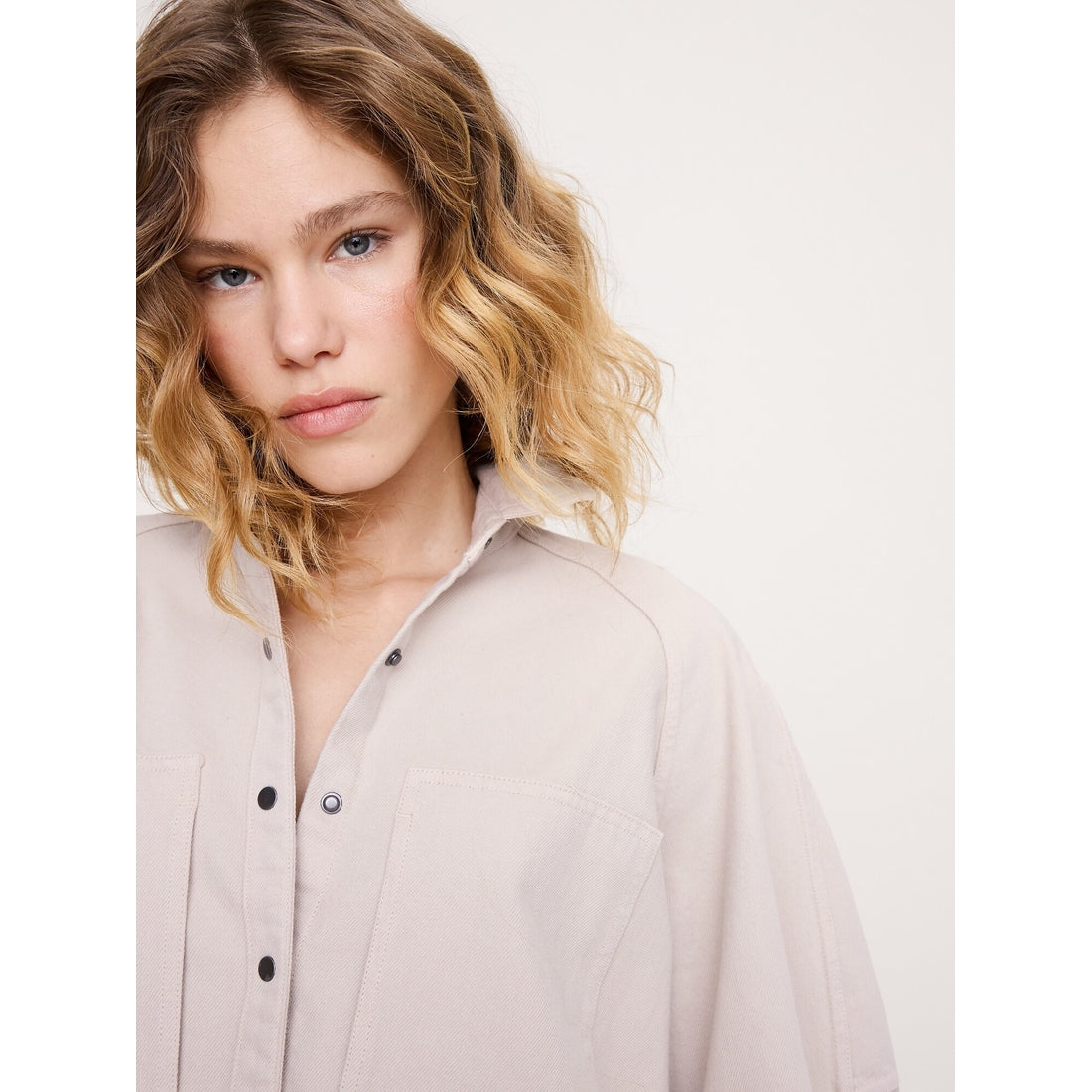 Women's Oversized Denim Utility Pocket Shirt