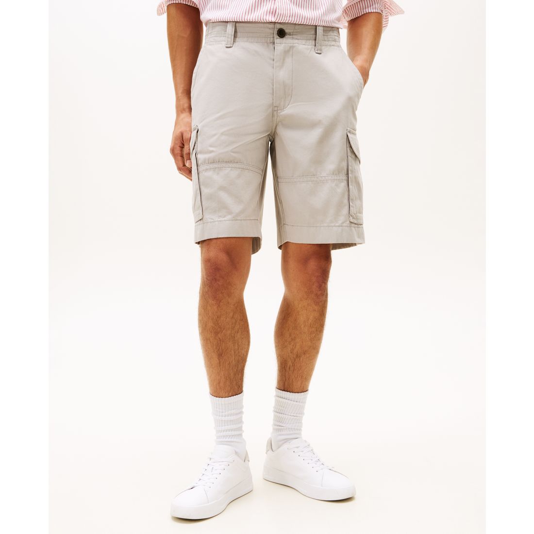 Tommy Hilfiger Men's Essential 10" Solid Cargo Shorts