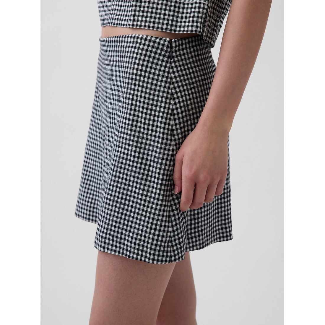 Women's Linen-Blend Mini Skort