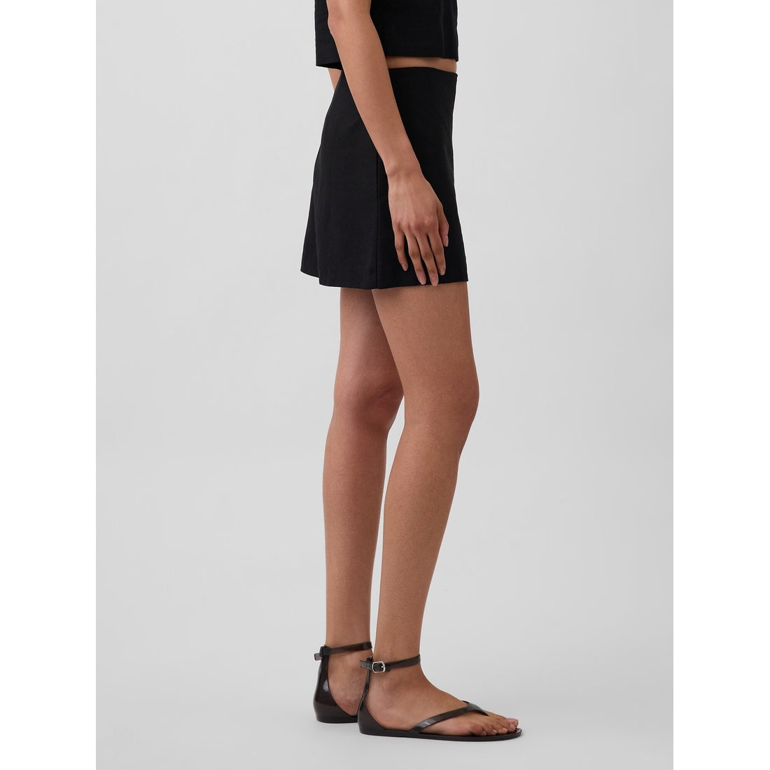 Women's Linen-Blend Mini Skort