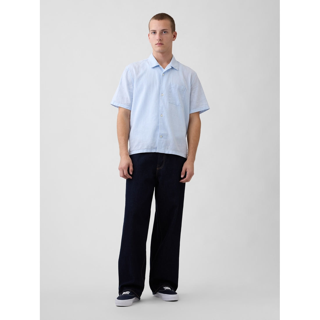 Men's Linen-Cotton Relaxed Straight-Hem Shirt