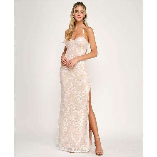 Emerald Sundae Juniors' Sweetheart-Neck Sequin Lace Gown