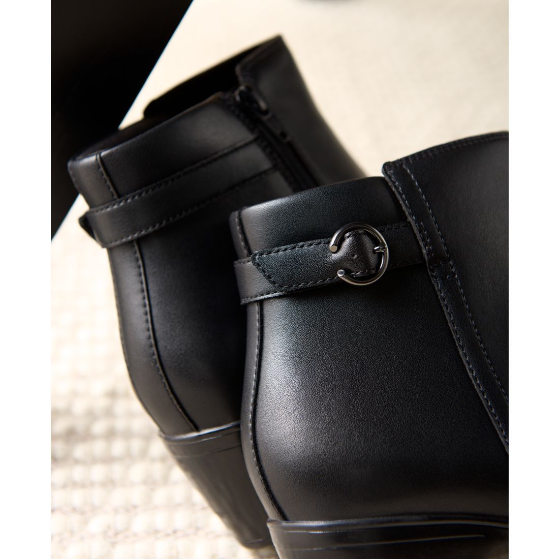 Clarks Women's Collection Emily 2 Belle Boots