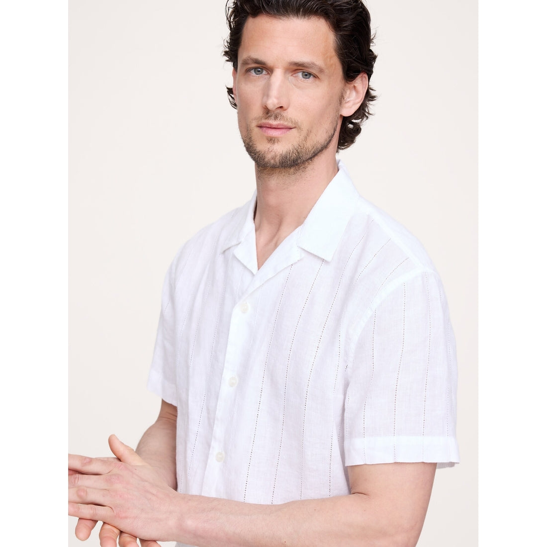 Men's Standard-Fit Linen-Cotton Eyelet Stripe Resort Shirt
