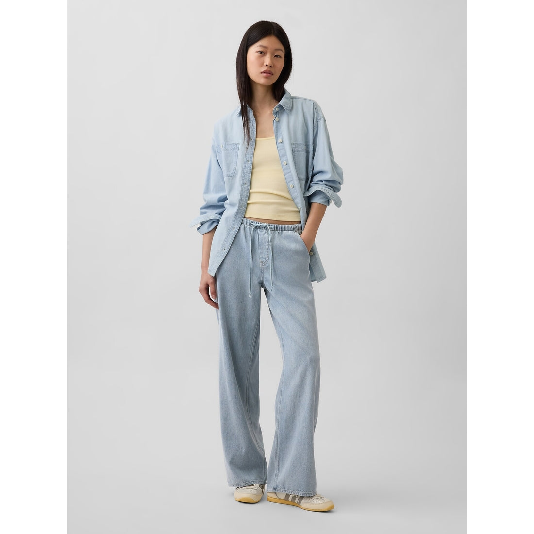Women's Low Rise Ultrasoft '90S Loose Easy Jeans