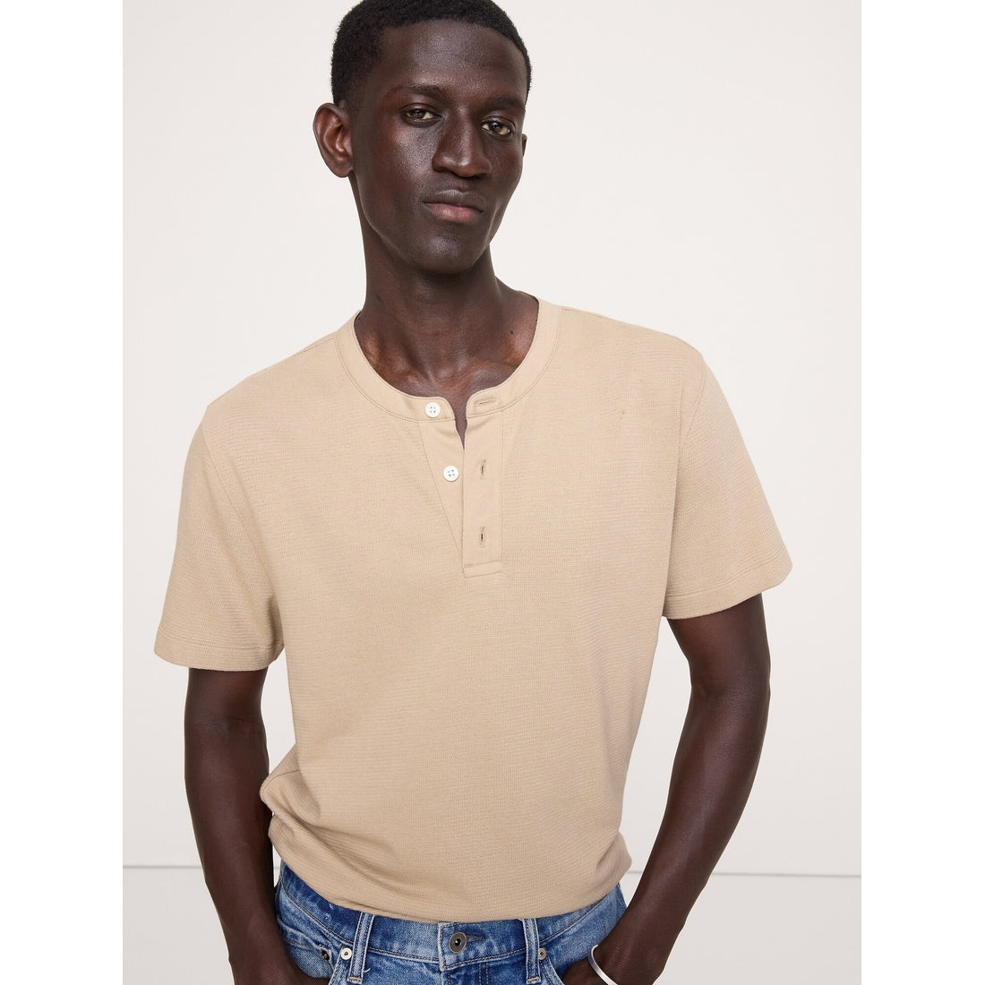 Men's Mesh Henley T-Shirt