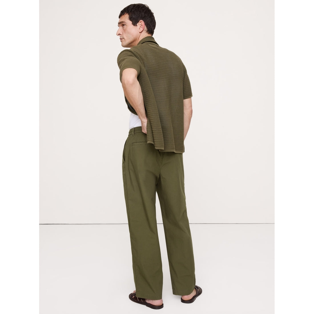 Men's The Weekender Relaxed Pull-On Pant In Cotton