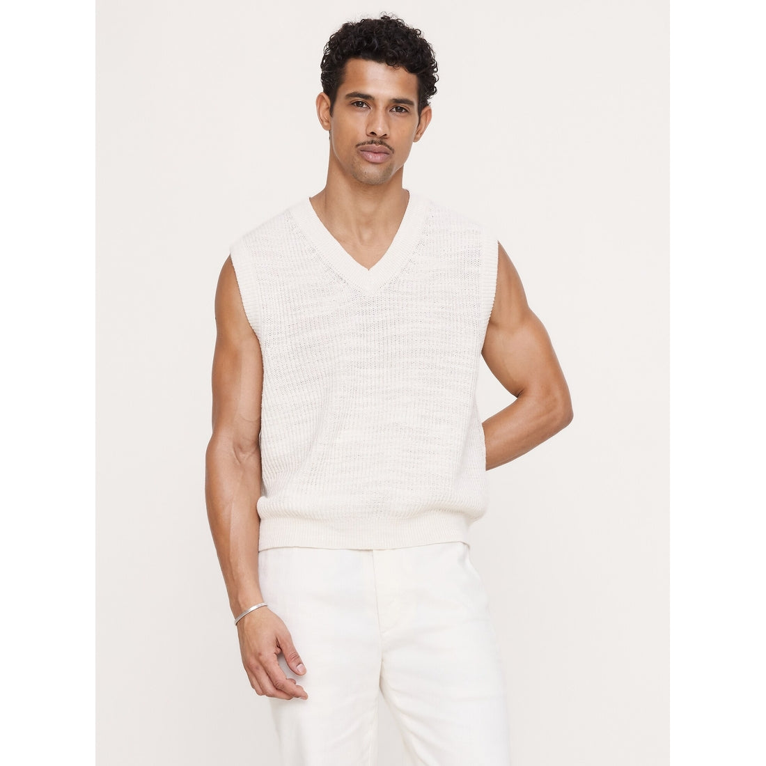 Men's Cotton-Linen Slub V-Neck Sweater Vest