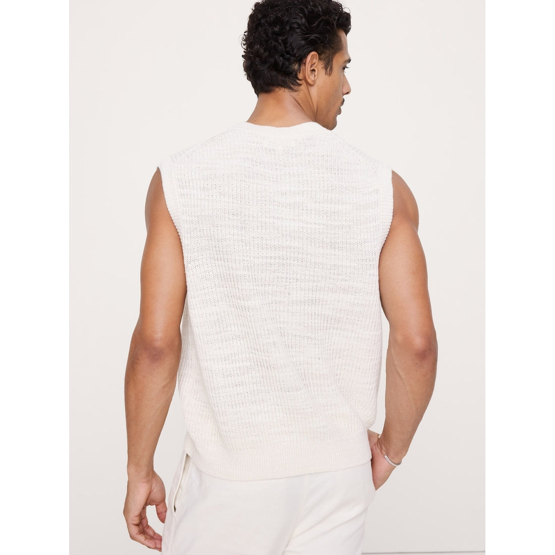 Men's Cotton-Linen Slub V-Neck Sweater Vest