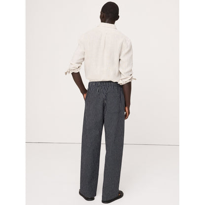Men's Relaxed Linen-Cotton Pleated Pull-On Pant
