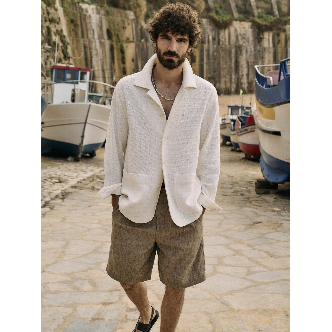 Men's 9" Pleated Linen-Cotton Pull-On Short