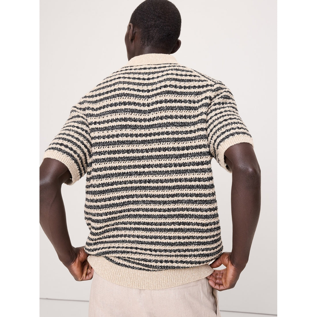 Men's Textured Stripe Sweater Polo Shirt