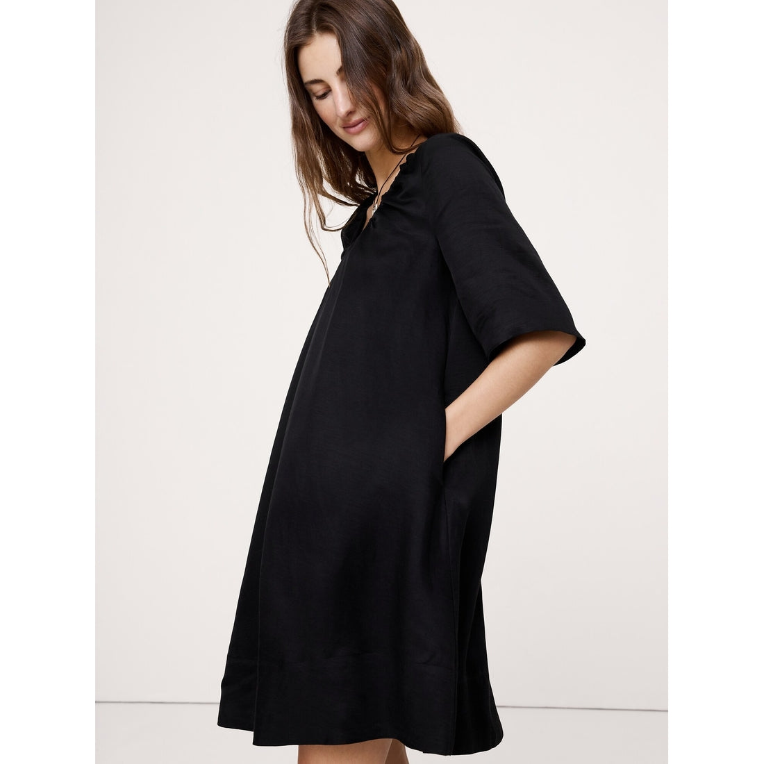 Women's Viscose-Linen Scoop-Neck Mini Dress