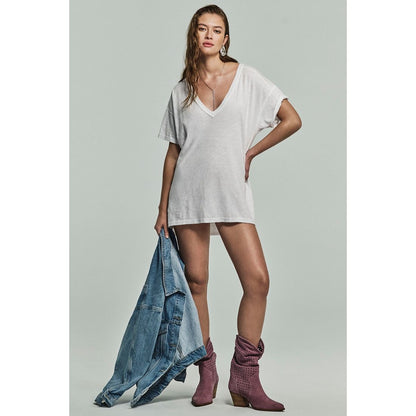 The Jordyn Plus Cotton-Slub V-Neck T-Shirt by Pilcro